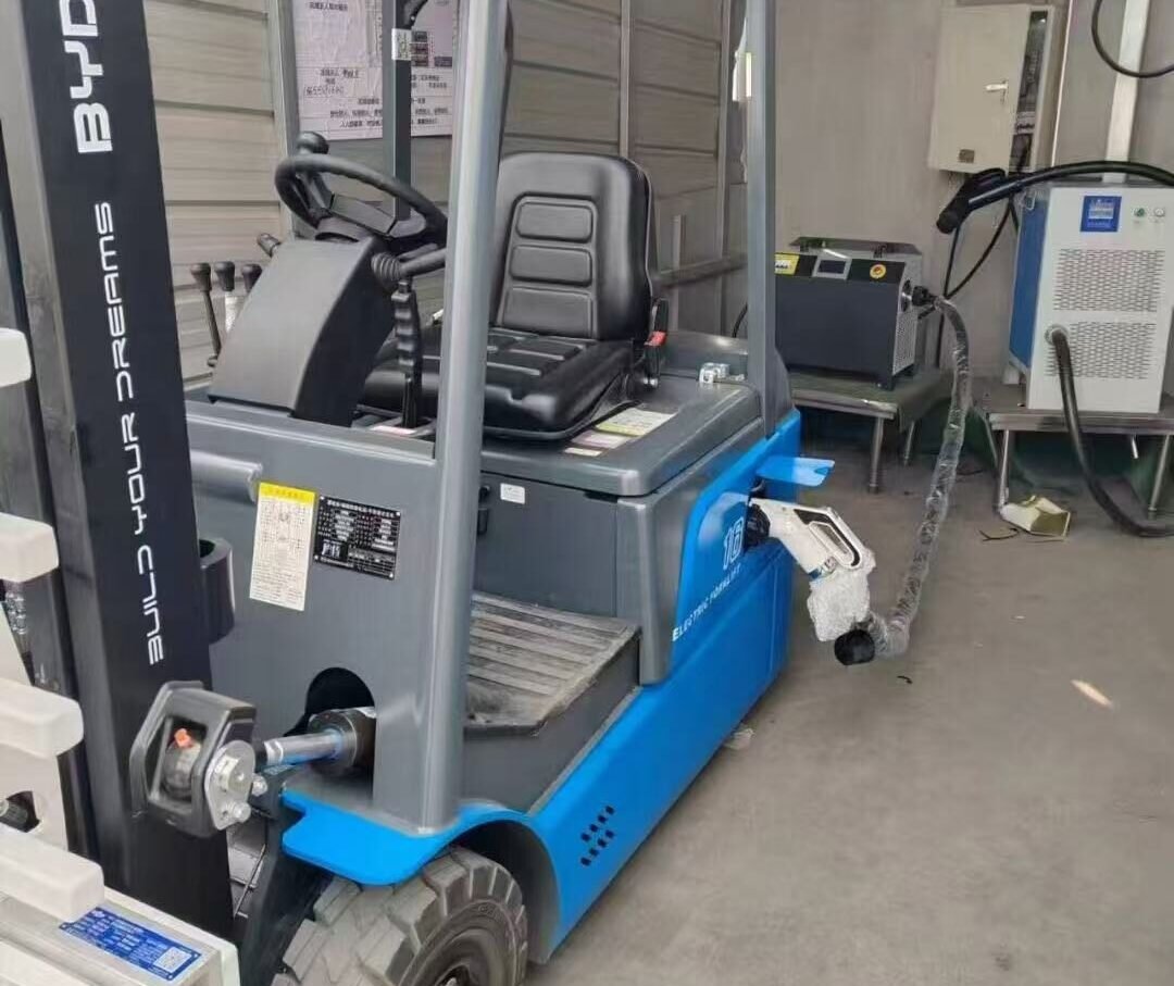 forklift charger 01
