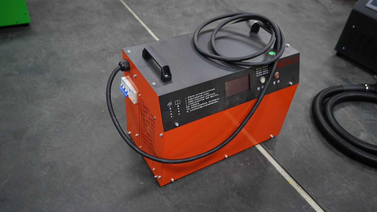 forklift lithium battery charger